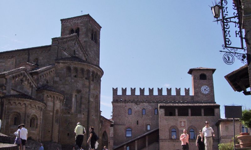 Castell'Arquato, visita guidata al borgo medievale, i borghi più belli d'Italia