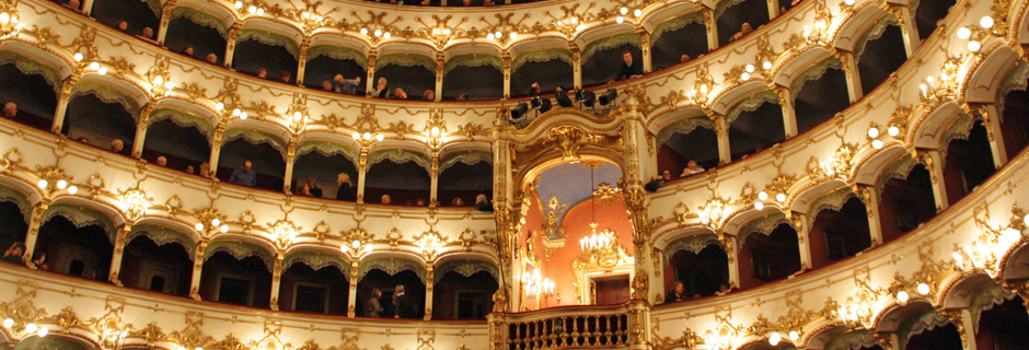Teatro Municipale di Piacenza: visite guidate per gruppi e scuole
